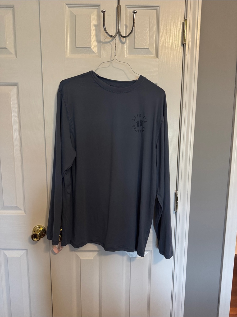 Unknown Brand Men's Long Sleeve Crew Neck Shirt - Charcoal Gray
